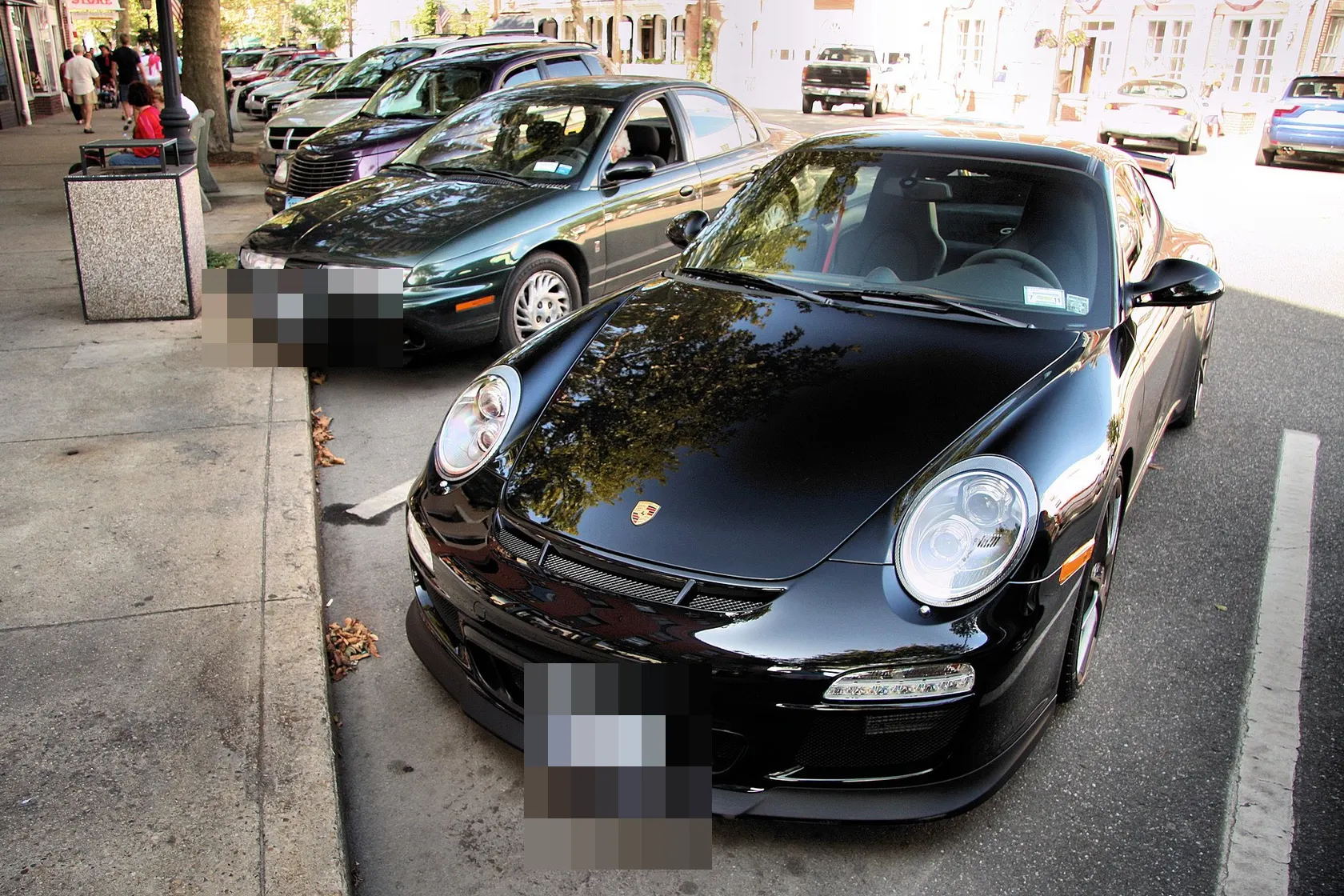 Porsche 911 GT3 Type 997.2, front three-quarter view