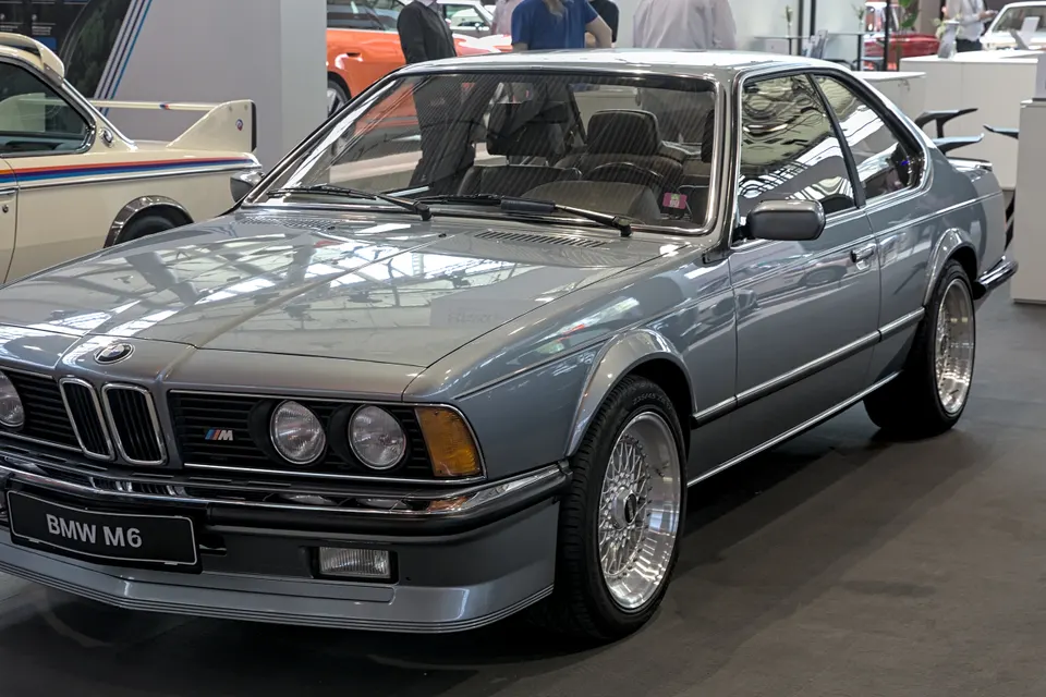 BMW M635CSi E24 displayed in front three-quarter view