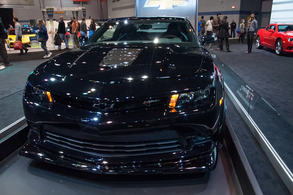 2014 Chevrolet Camaro Z/28 show car in front three-quarter view