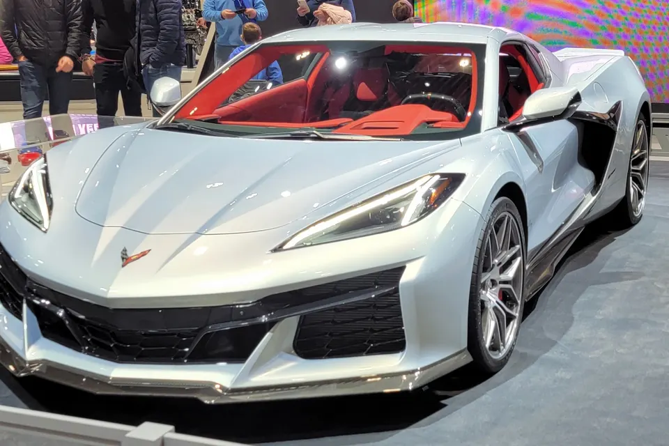 2023 Chevrolet Corvette C8 Z06 display car at an indoor motor show