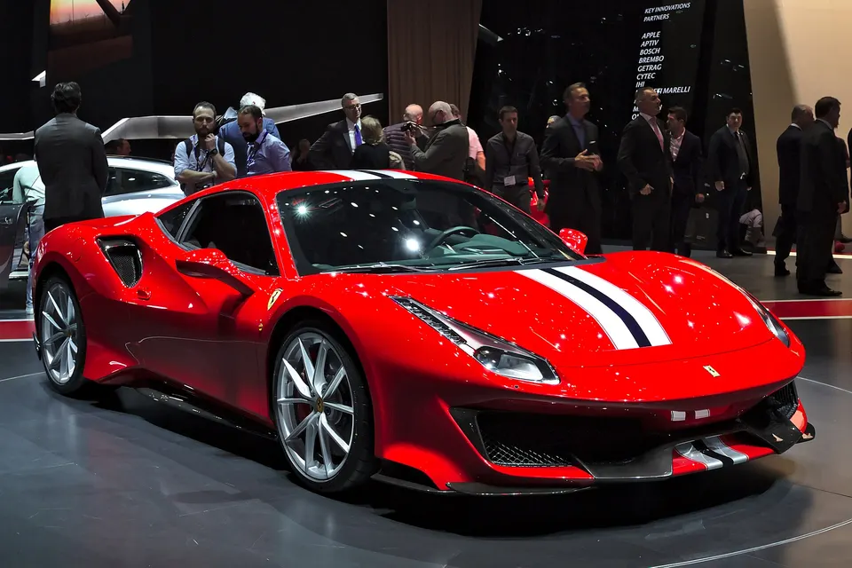 Red Ferrari 488 Pista at Geneva 2018, front three-quarter view
