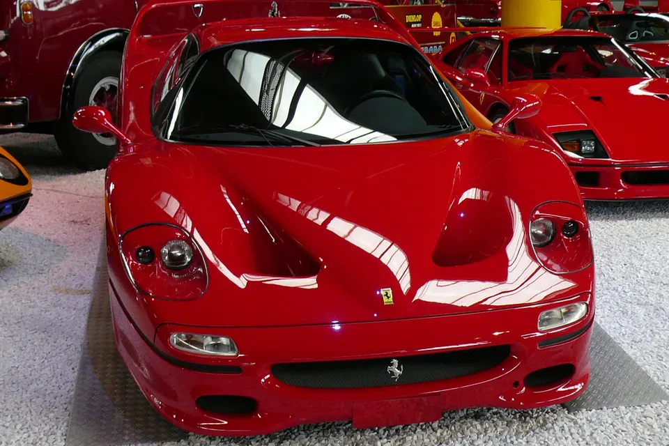 Red Ferrari F50 viewed from the front