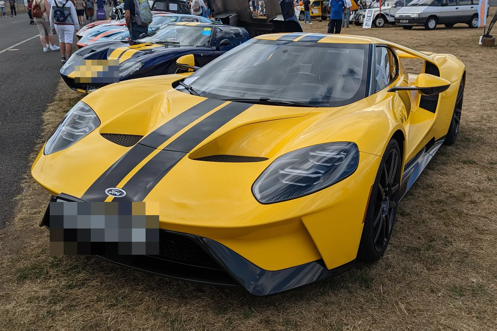Blue 2017 Ford GT in front three-quarter view