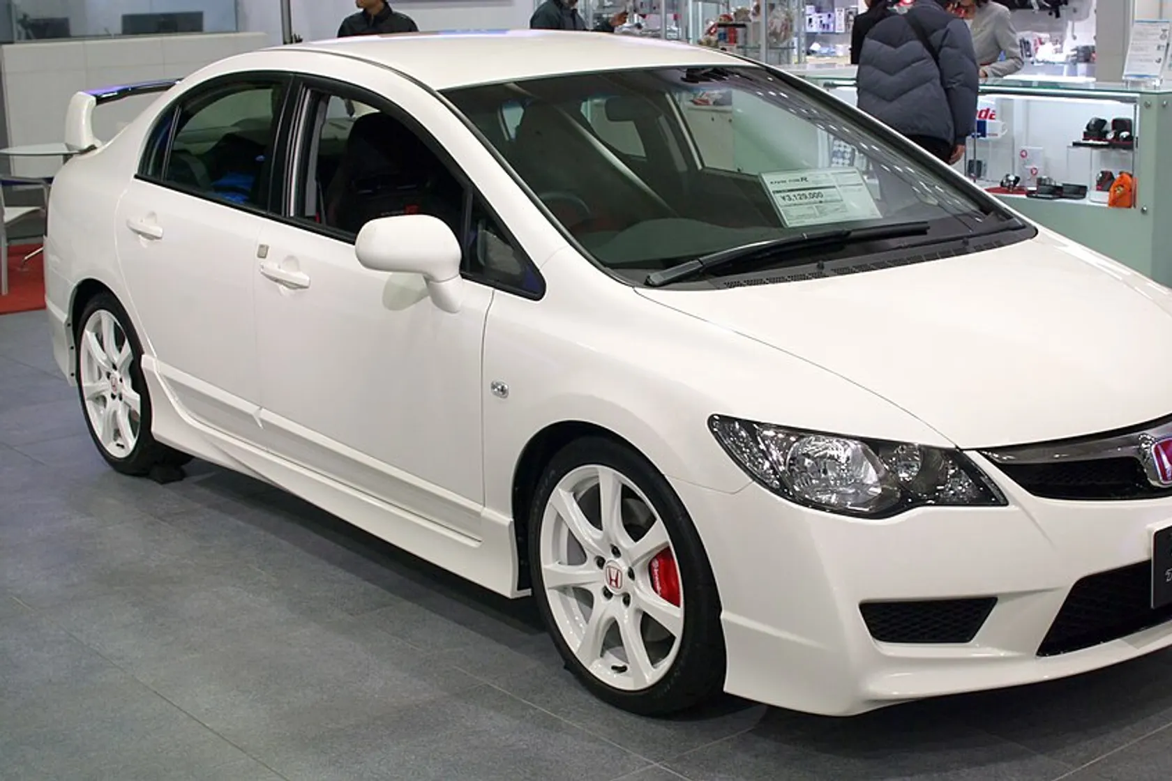 White Honda Civic Type R FD2 displayed at Honda Welcome Plaza