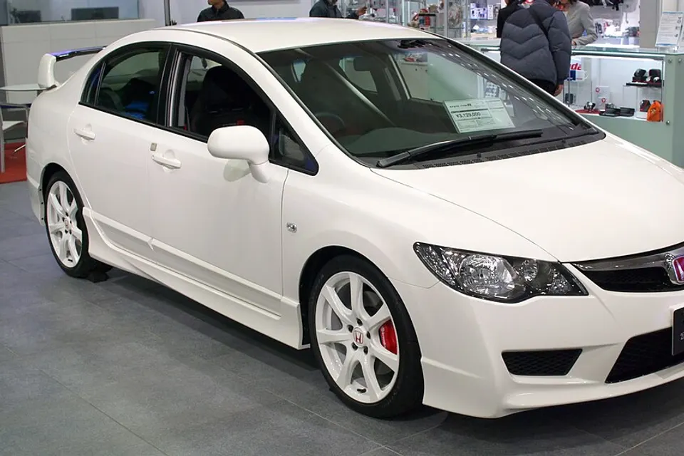 White Honda Civic Type R FD2 displayed at Honda Welcome Plaza