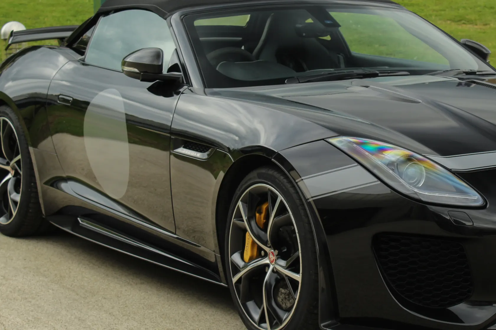Jaguar F-TYPE Project 7 in front three-quarter view