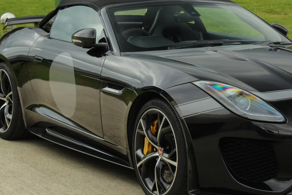 Jaguar F-TYPE Project 7 in front three-quarter view