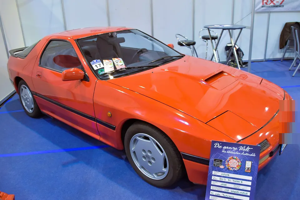 White 1987 Mazda RX-7 Turbo II, front three-quarter view
