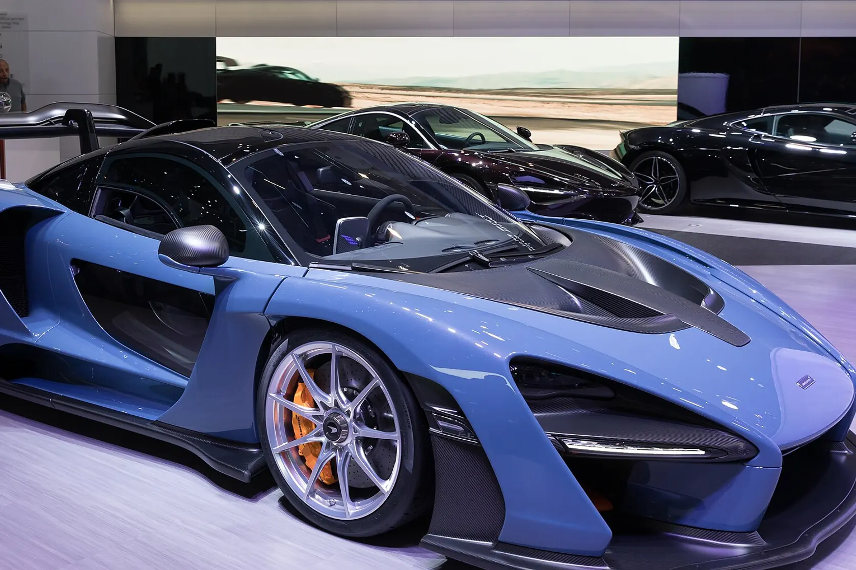 McLaren Senna road car in front three-quarter view