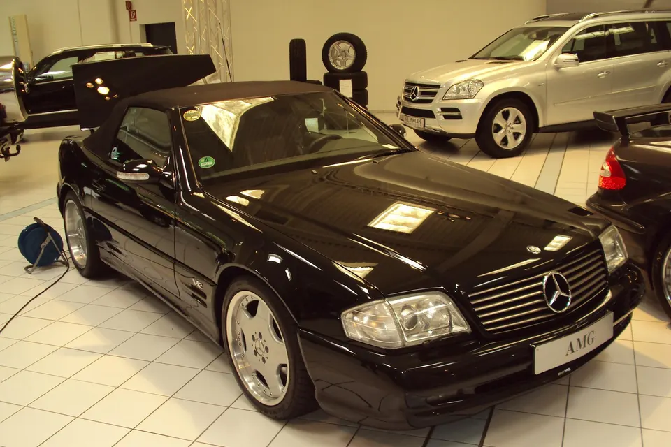 Silver Mercedes-Benz SL 73 AMG, front three-quarter view
