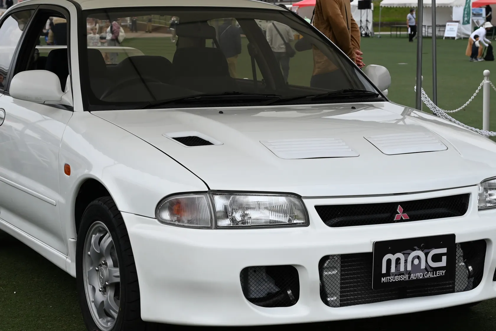 1992 Mitsubishi Lancer GSR Evolution I CD9A in front three-quarter view