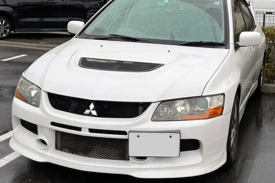 Mitsubishi Lancer Evolution IX MR GSR CT9A in front three-quarter view