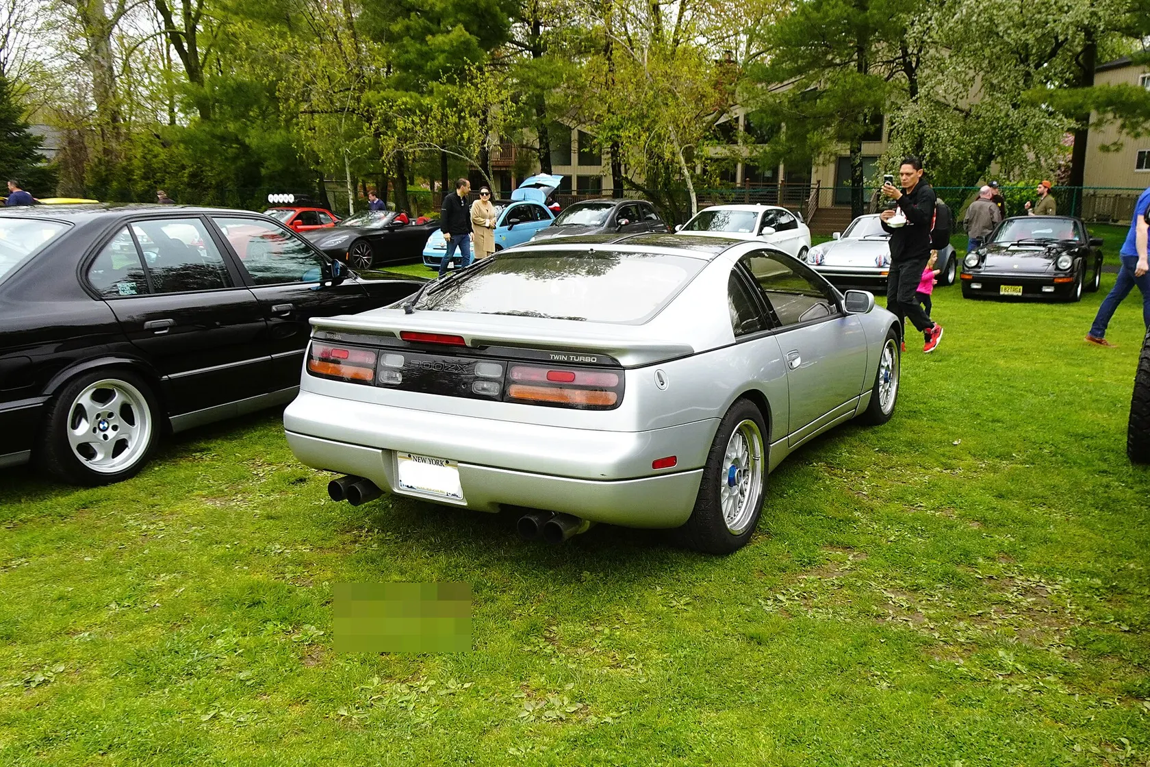 Red 1990 Nissan 300ZX Twin Turbo Z32 in front three-quarter view