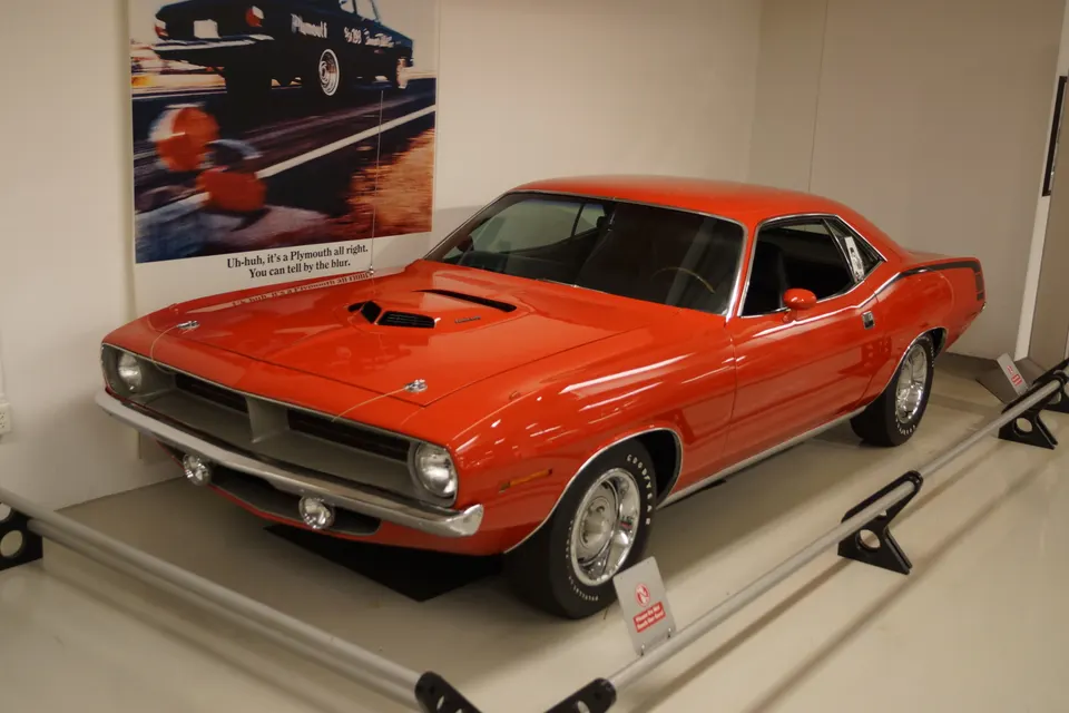 1970 Plymouth HEMI 'Cuda hardtop in front three-quarter view