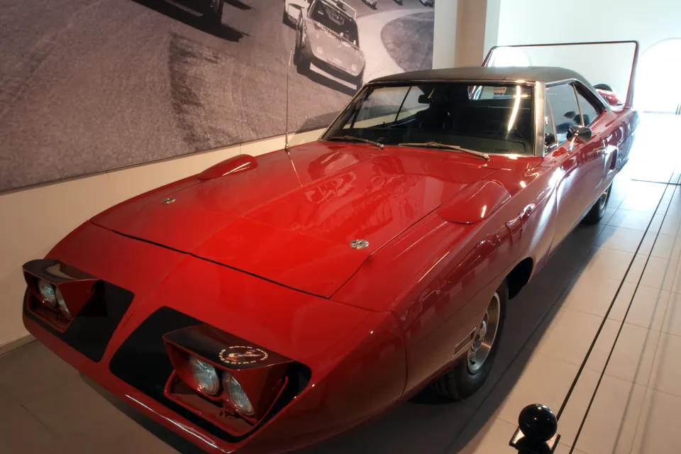 1970 Plymouth Superbird B-body road car in side profile